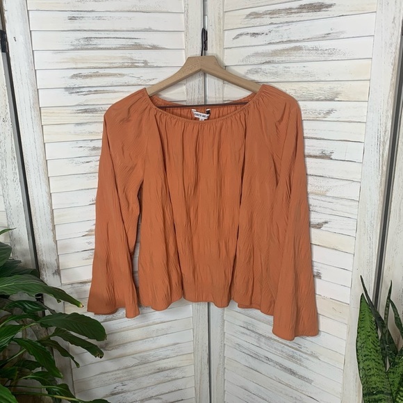 ELIZABETH AND JANMES Women's Boho Bell Sleeve Blouse Nutmeg Orange Small - Picture 3 of 11